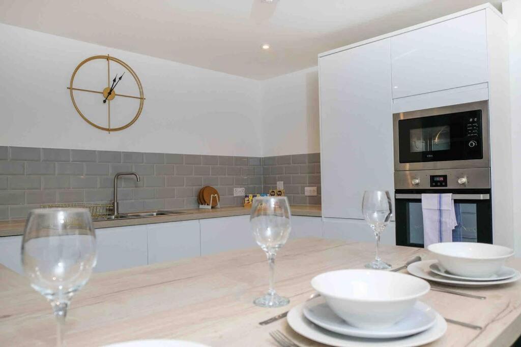 Garden Of Eden 1 Bedroom Flat In Fishponds Bristol Eksteriør bilde
